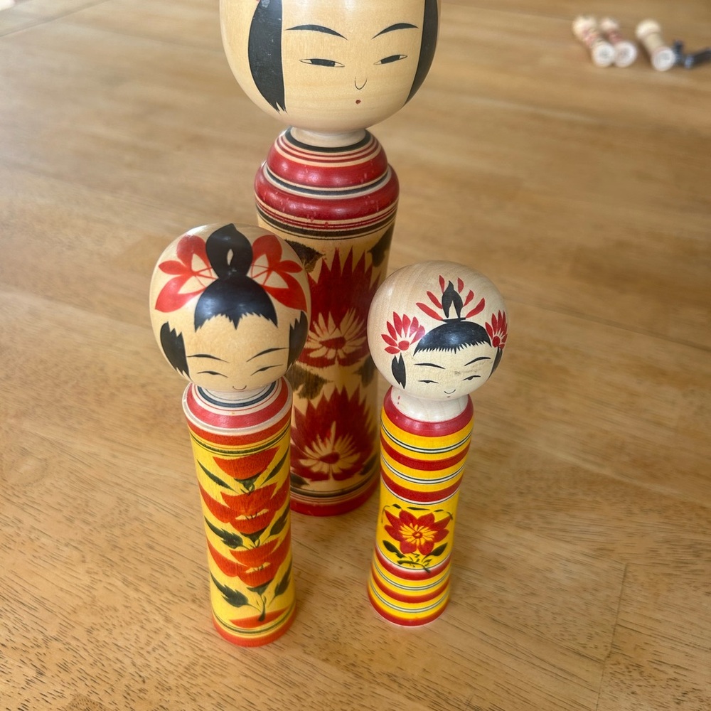 Vintage Colorful Wooden Kokeshi Dolls Set